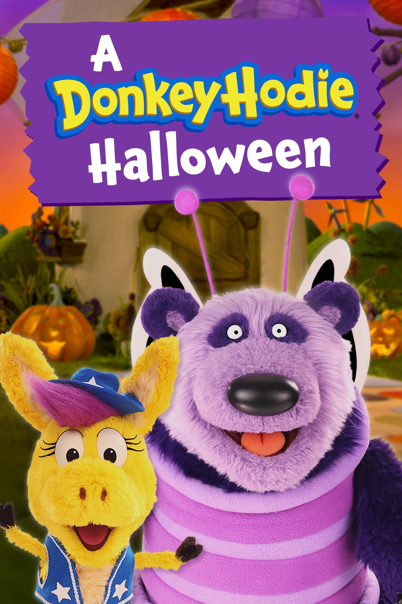 It’s Purple Panda’s first Halloween in Someplace Else!