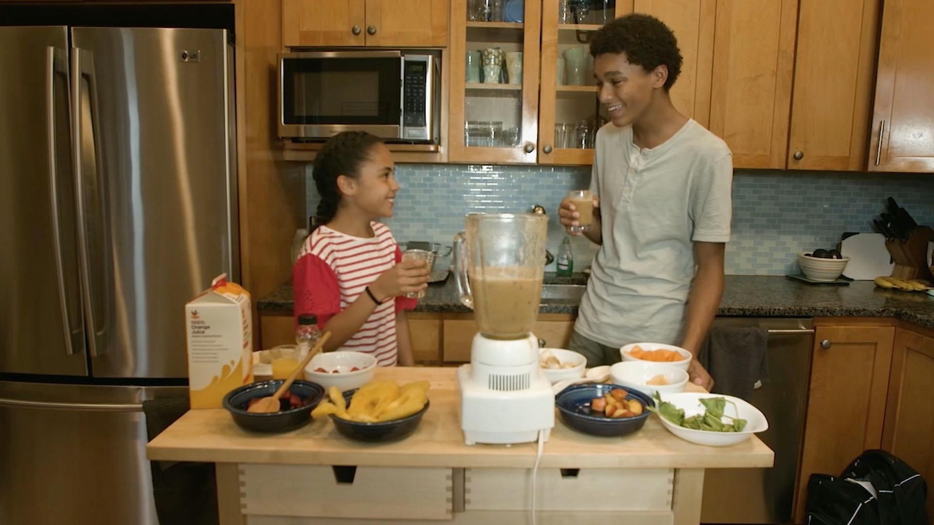 Jaden and his cousin, Kimmie, take part in the 10 + 10 + 10 Food Challenge.