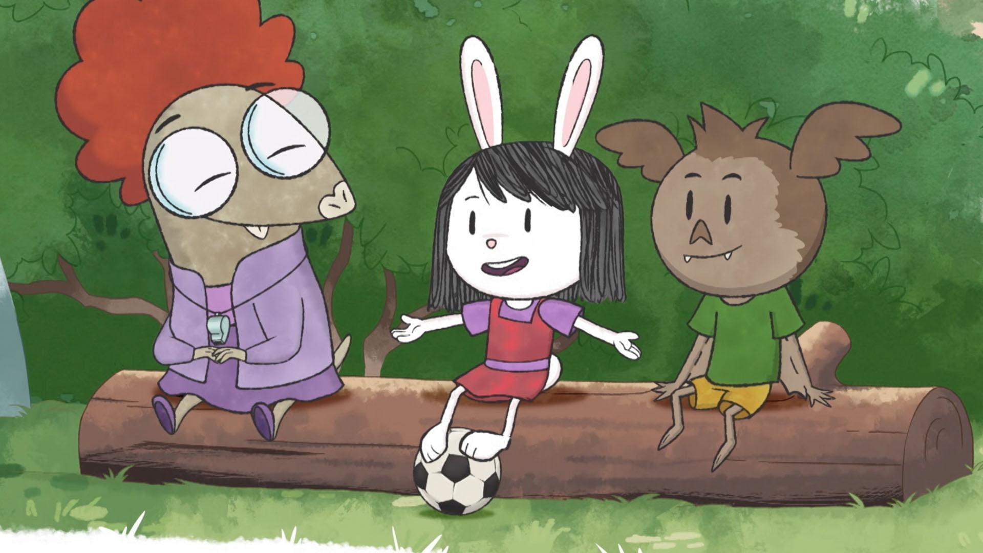 Elinor and Ari have trouble playing soccer, so Ms. Mole teaches them what they're good at.