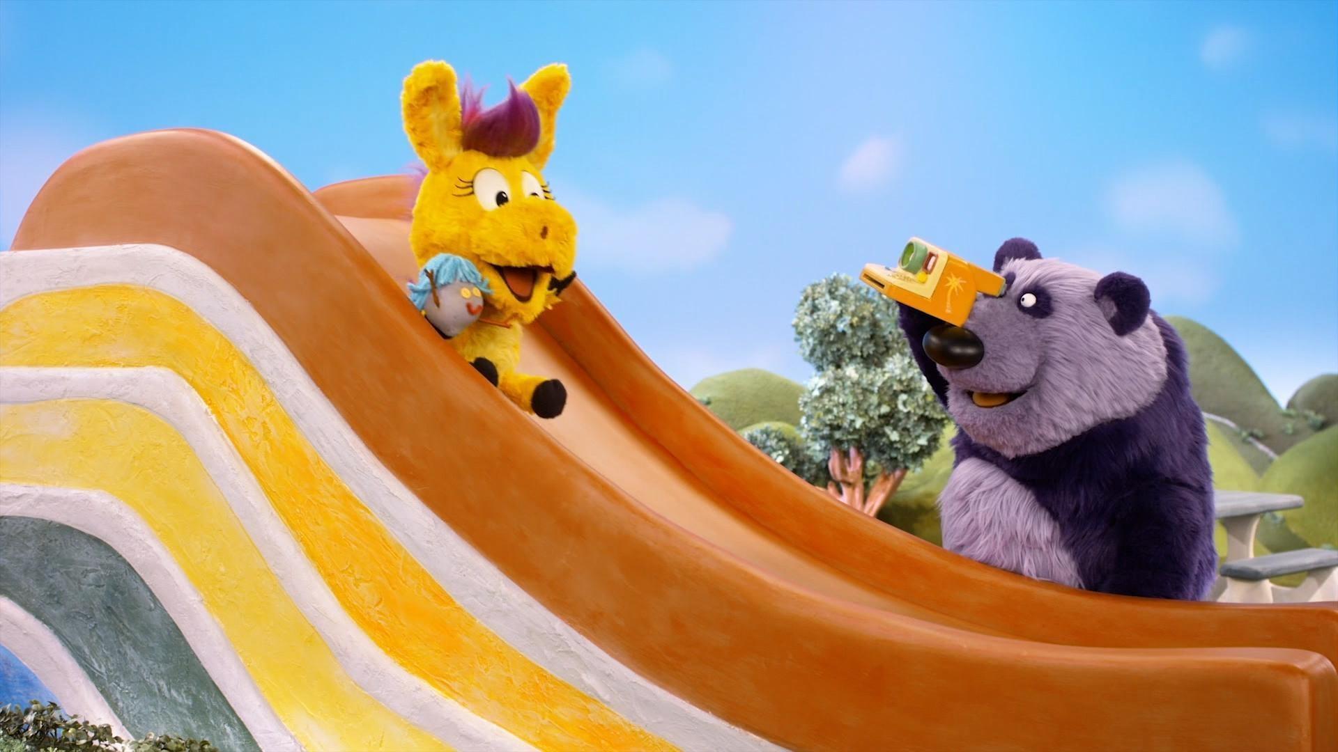 Donkey and Panda take turns deciding what to play with their new Tater Buddy.