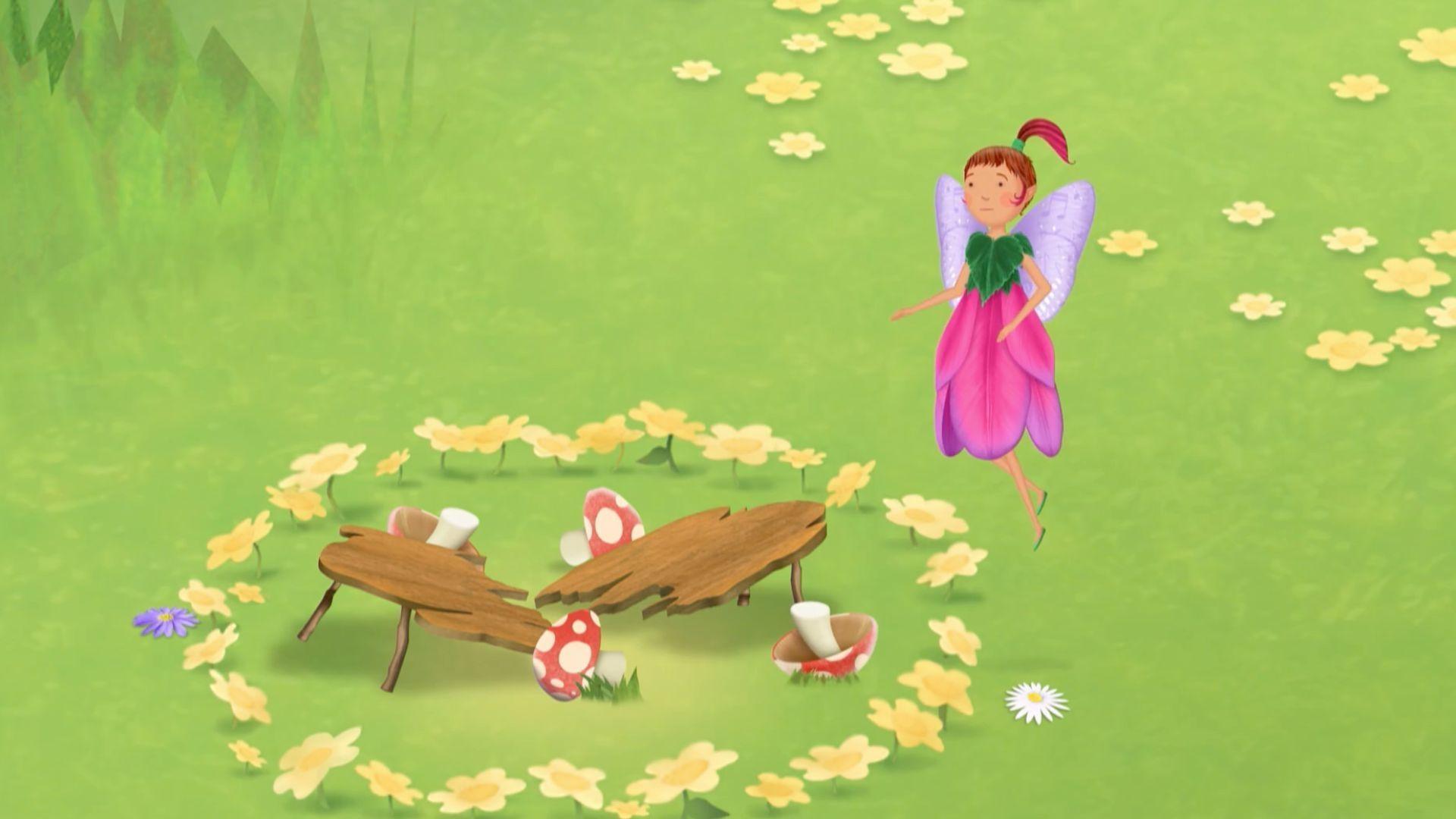 Pinkalicious and Peter fix Fairyanna's Thanksgiving table for a pinkamazing celebration!