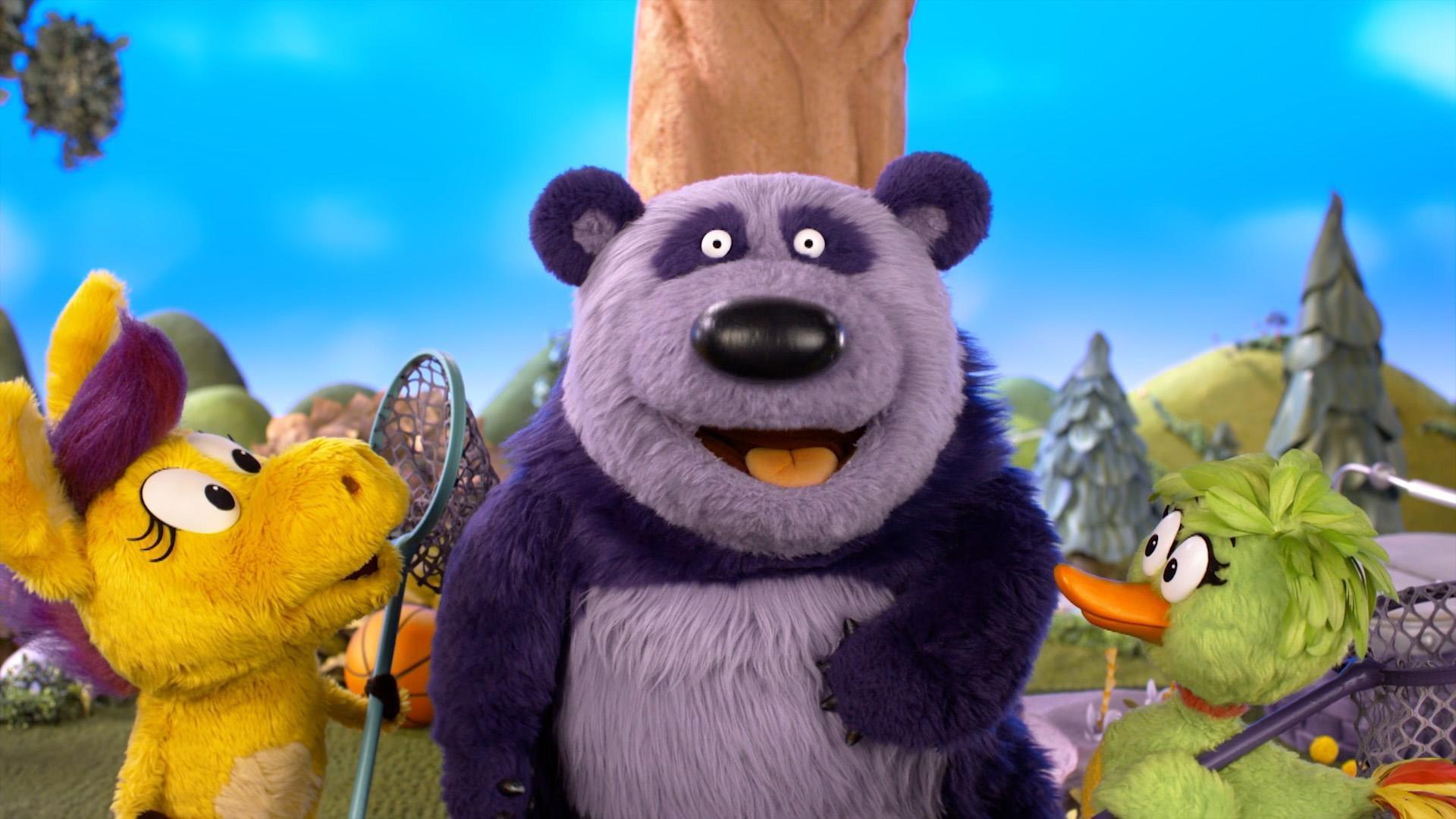Donkey's cousin comes to visit./Panda thinks about ways he’s different from other pandas.