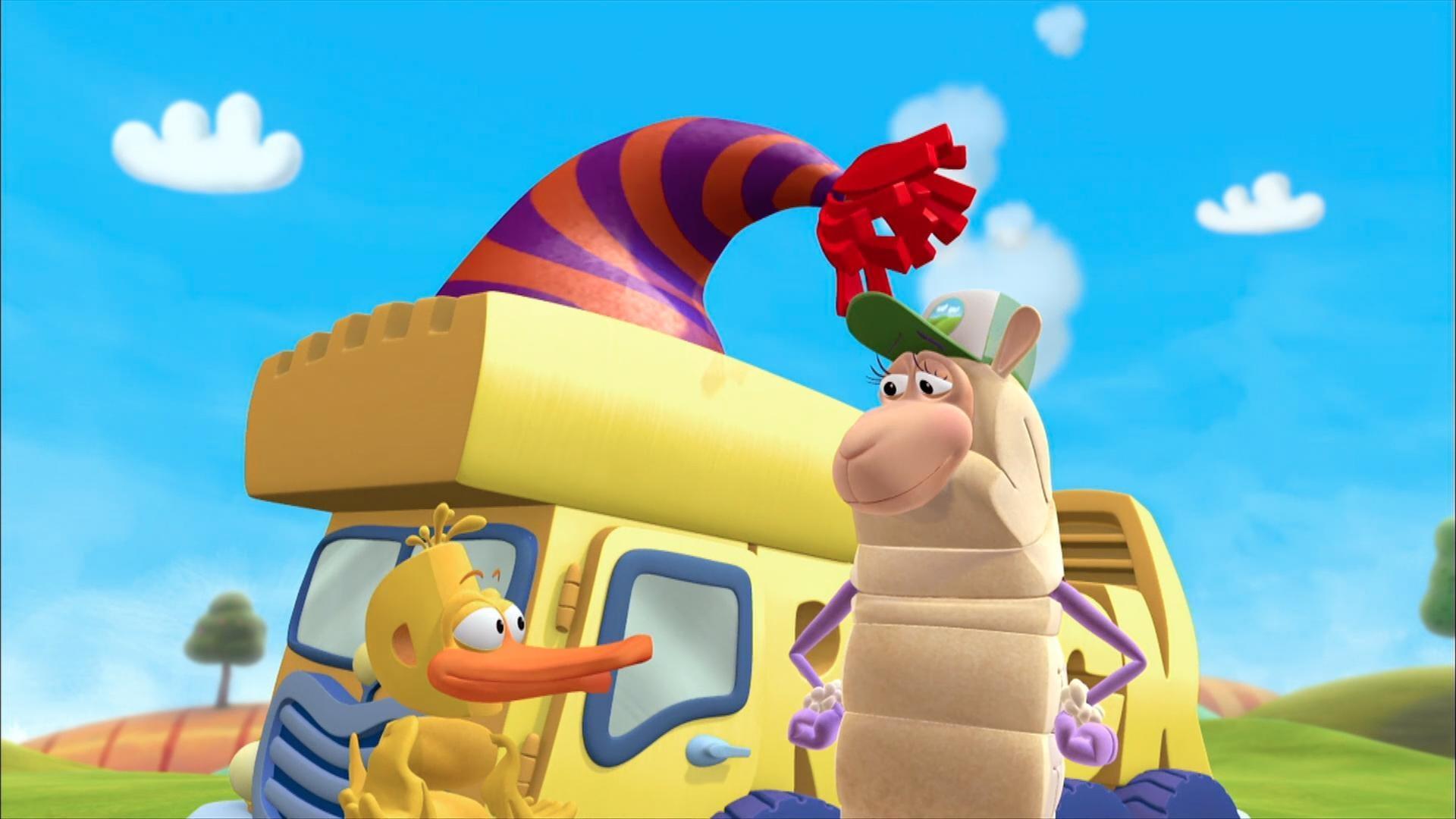 Duck brings his nest to school and it breaks apart. / Duck mistakes Truck for a relative!