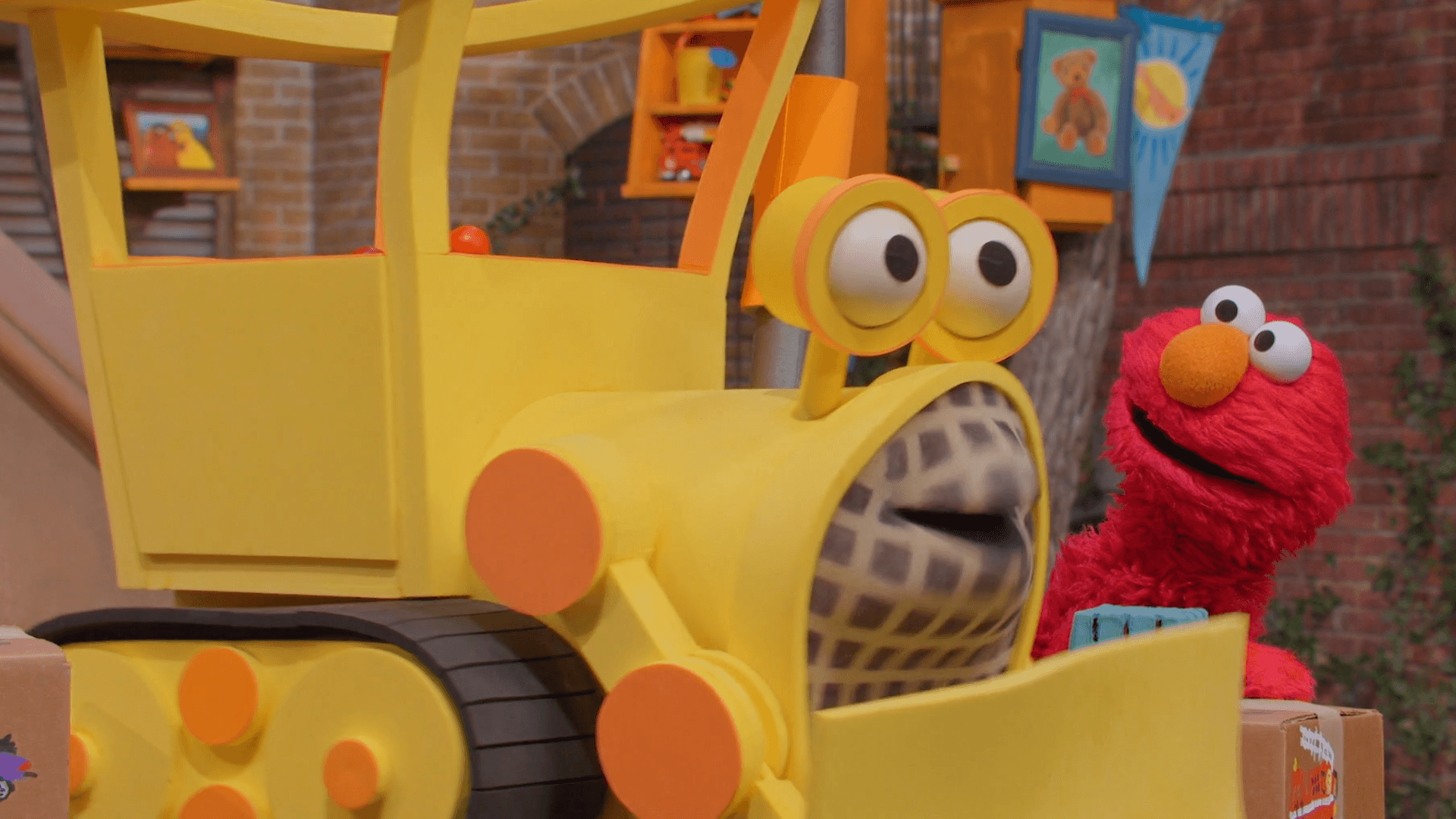 Tamir hosts the Vehicle game! Abby and Elmo play to guess different kinds of vehicles.