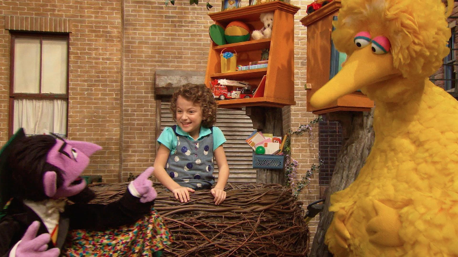 Charlie is here to show you how to count!