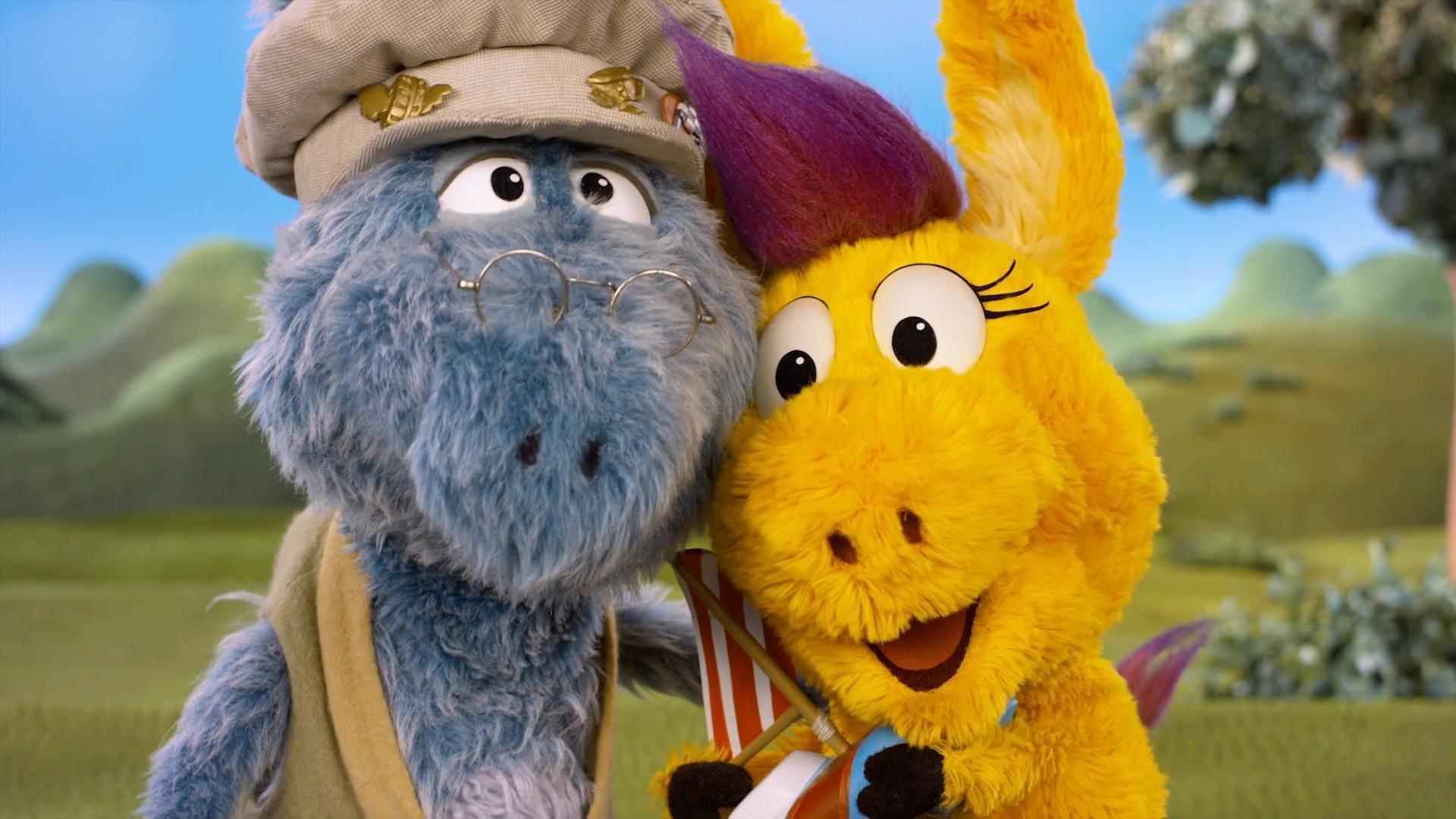 Grampy helps Donkey and Panda fix the broken Wind Racer and they take it out for a spin.