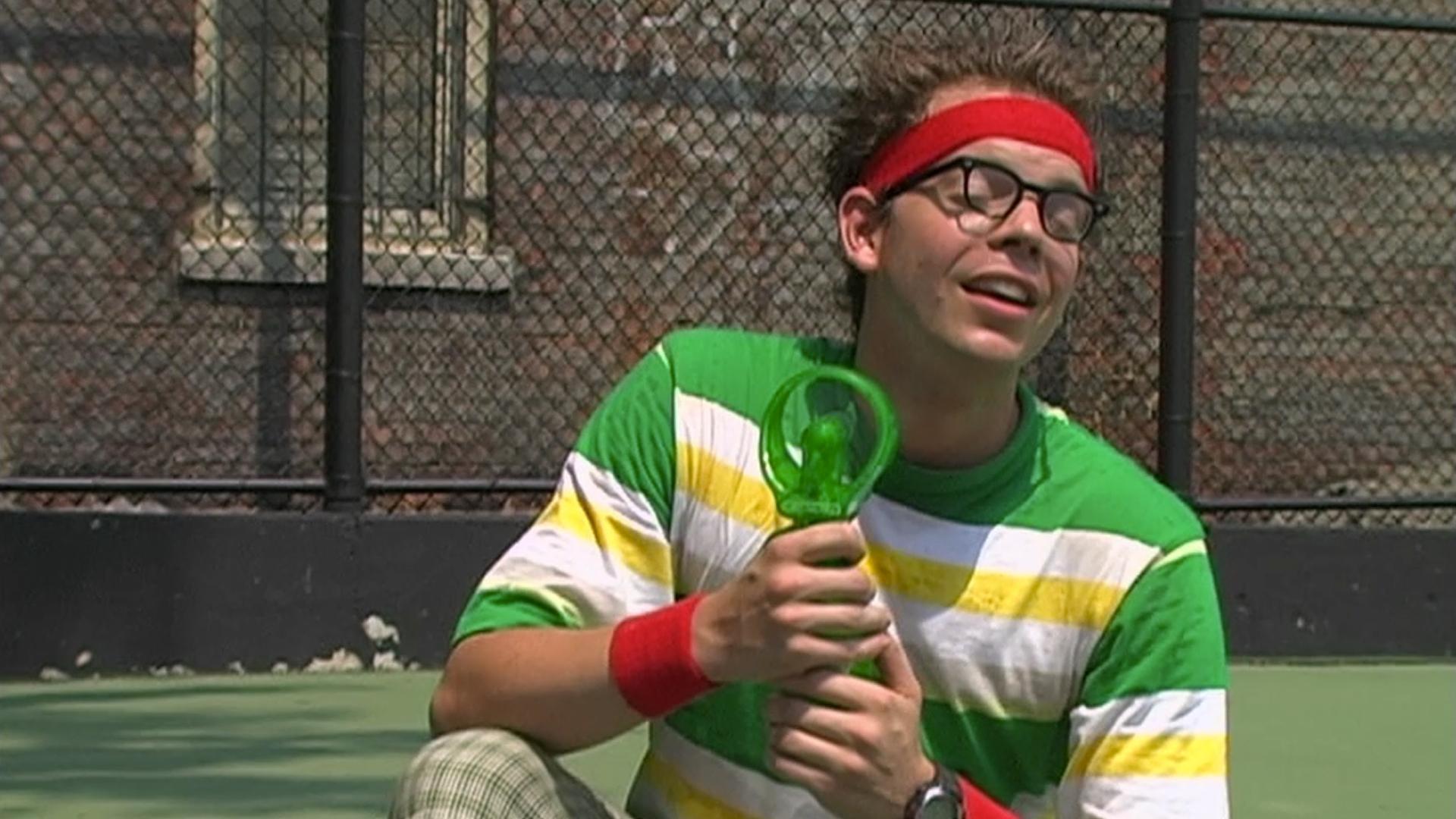 Harry learns how to use evaporative cooling to help his Tennis game on a hot day.