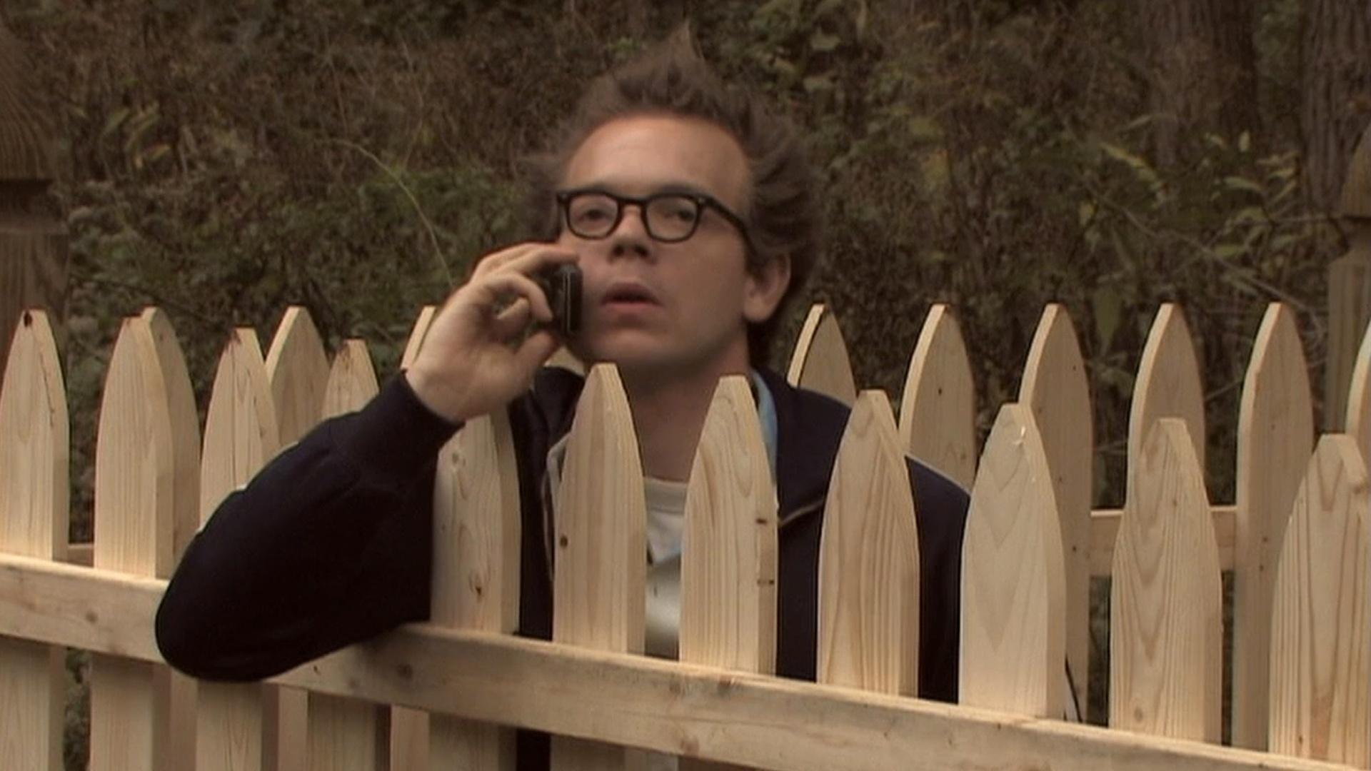 Harry makes a diagram to see which different-size fence pieces go where.