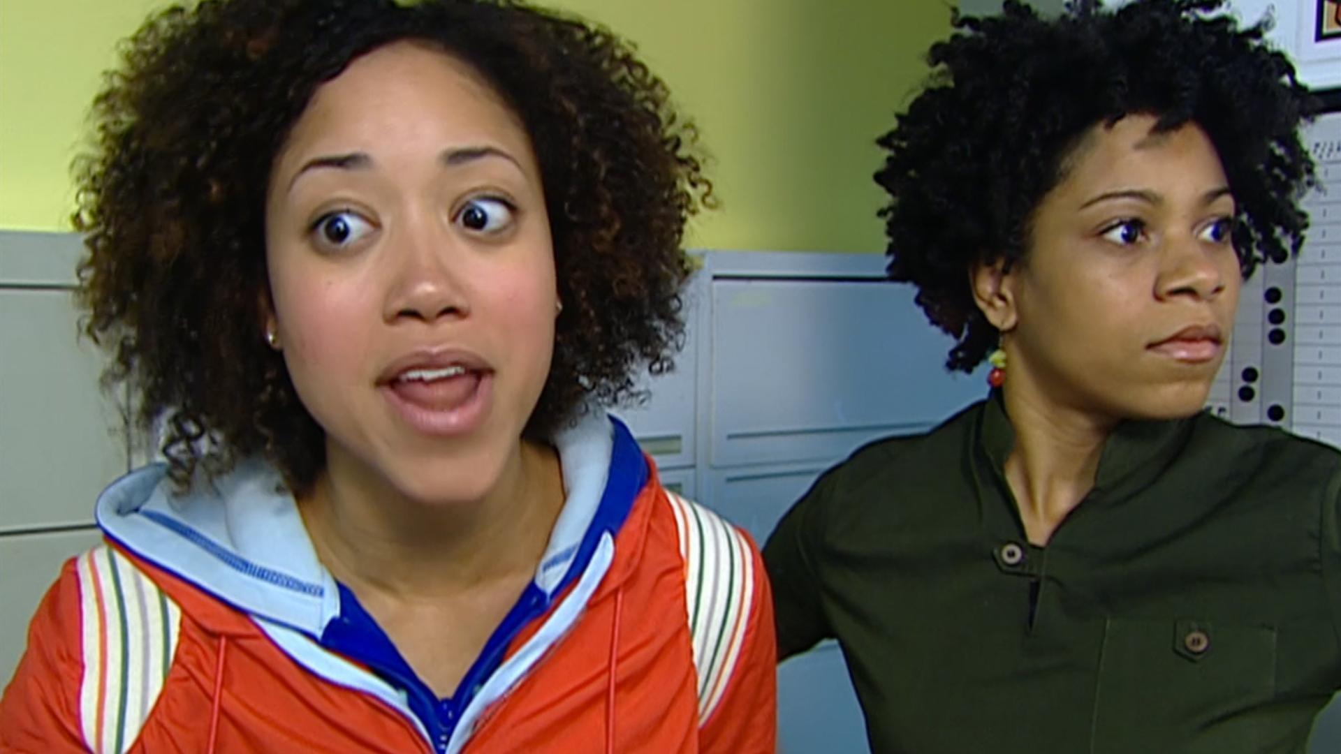 Bianca uses deductive reasoning to track down a missing museum piece.