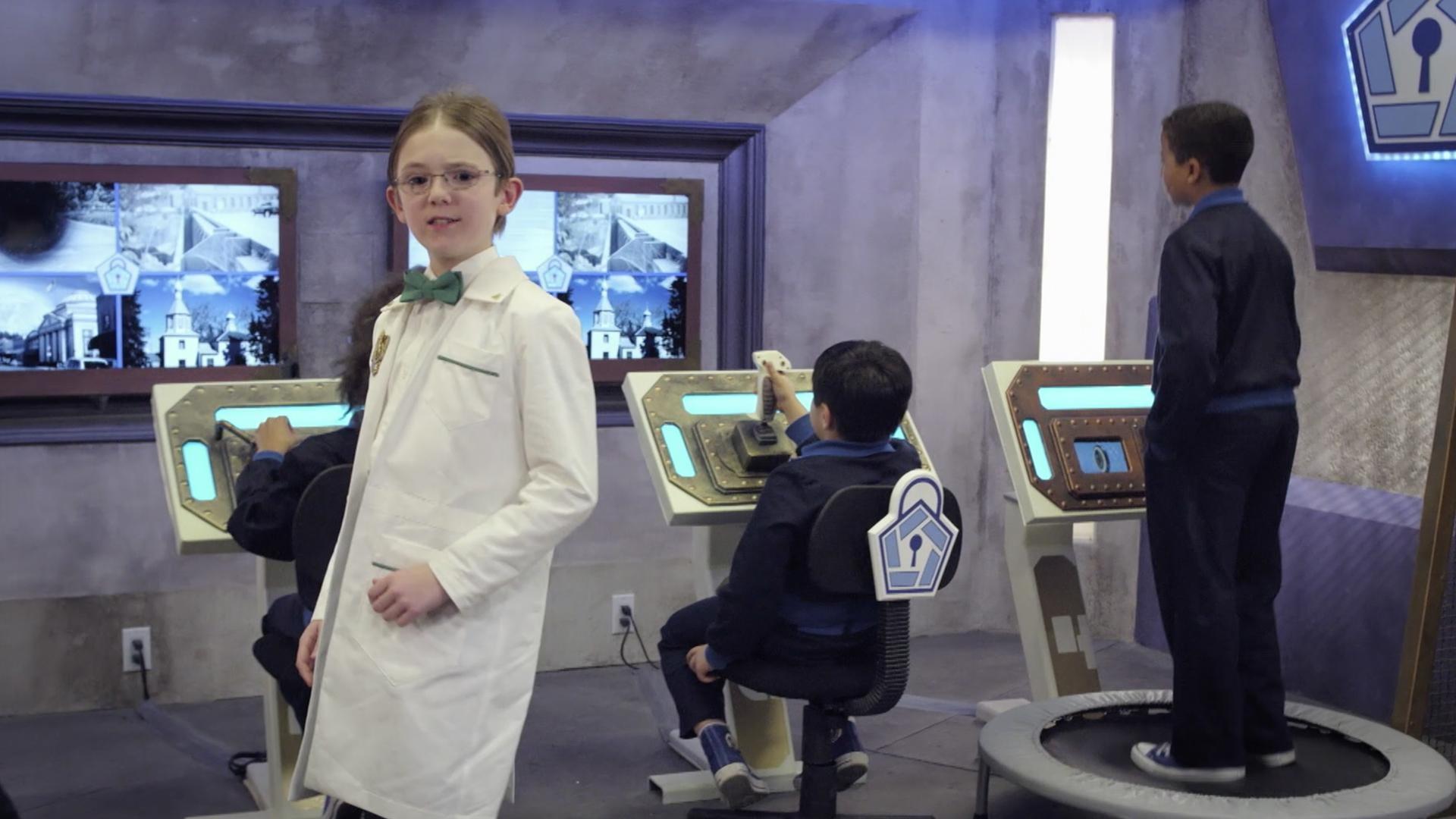 Oscar shows us what goes on in the North Control Room at Odd Squad.
