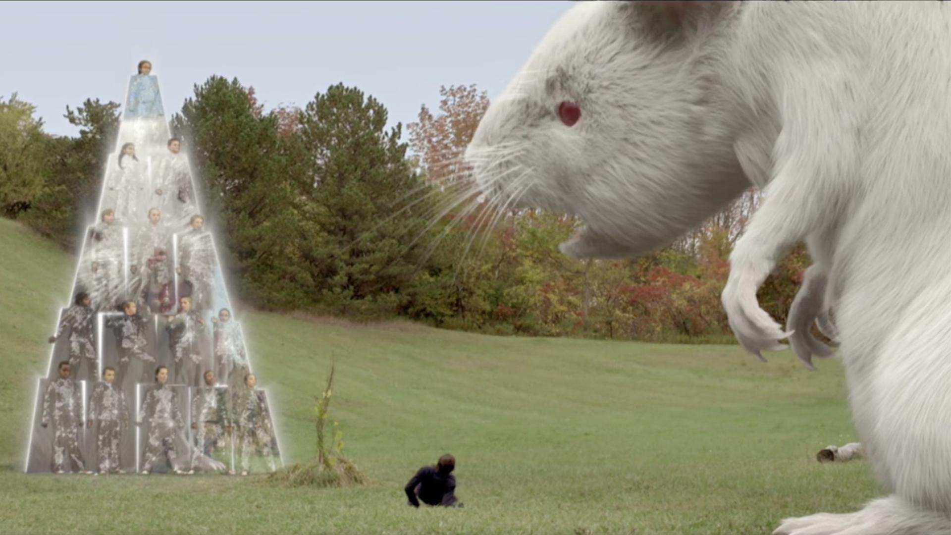 Odd Squad works together to tame a Ginormouse.