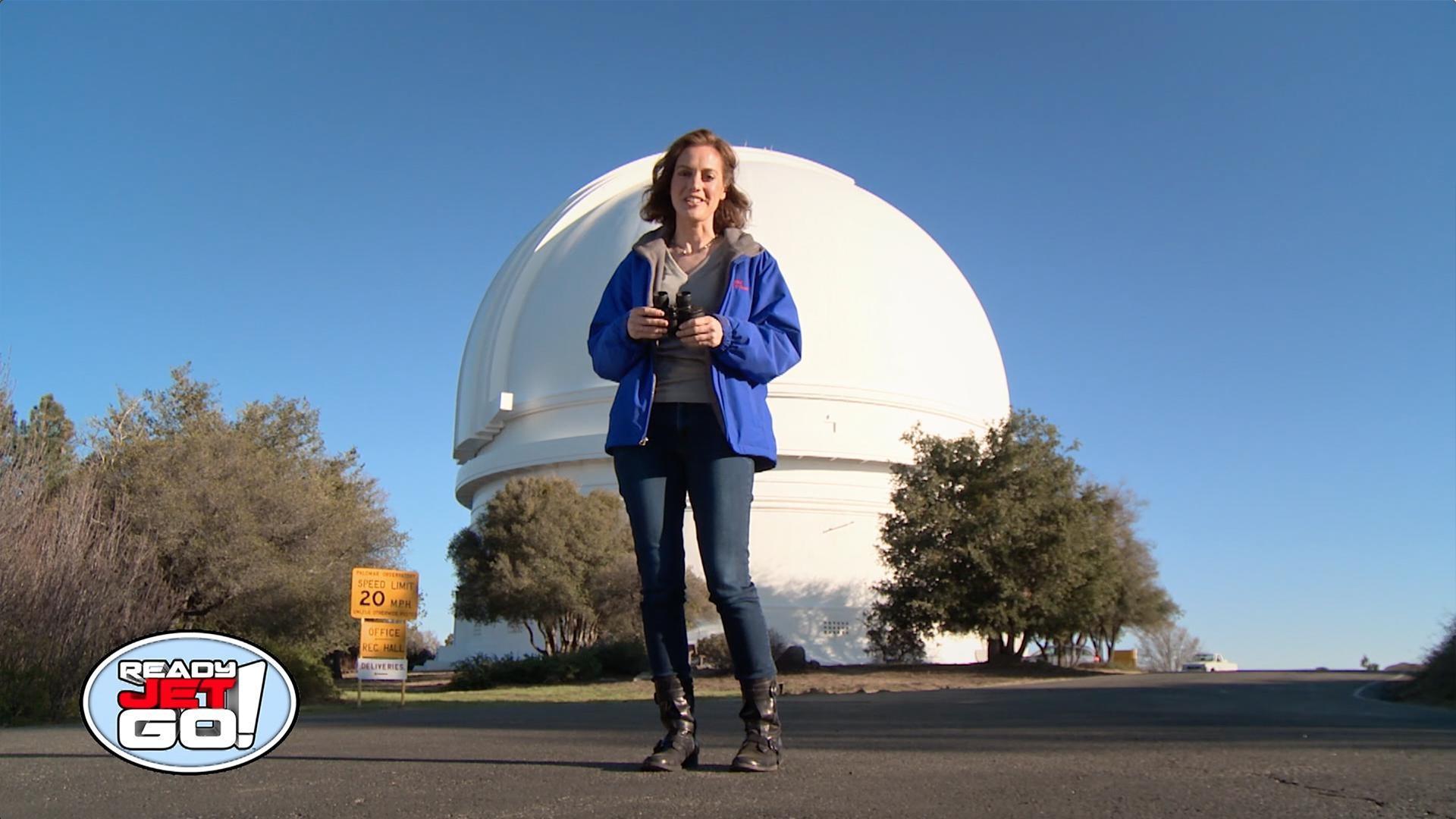 Astronomer Amy Mainzer describes the things you can see in space with binoculars.