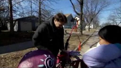 The SciGirls look at the mechanisms that turn Bow's bike into a rolling, moving puppet.