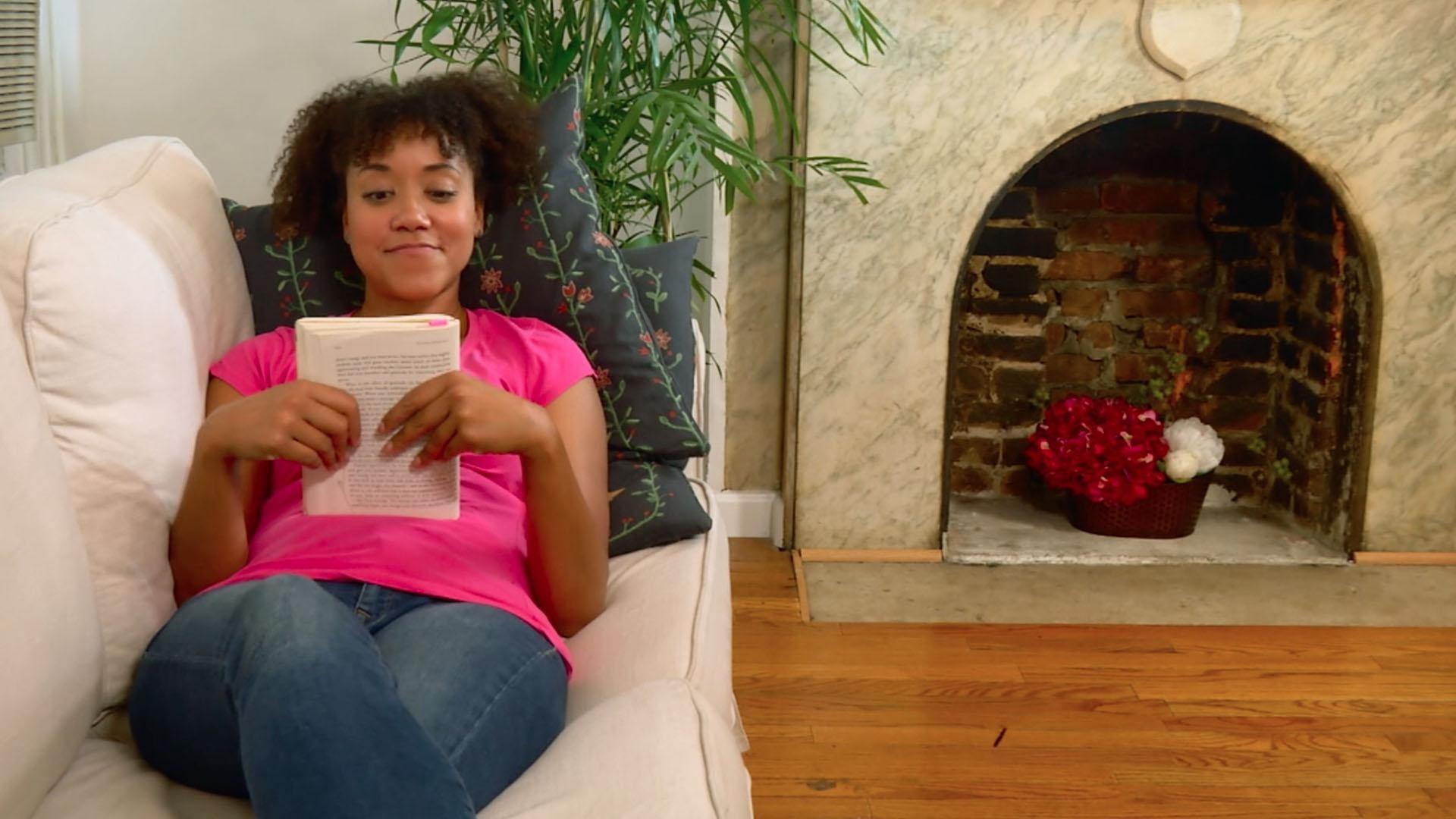 When a new couch makes her sick, Jaden helps Bianca clean the air with house plants.