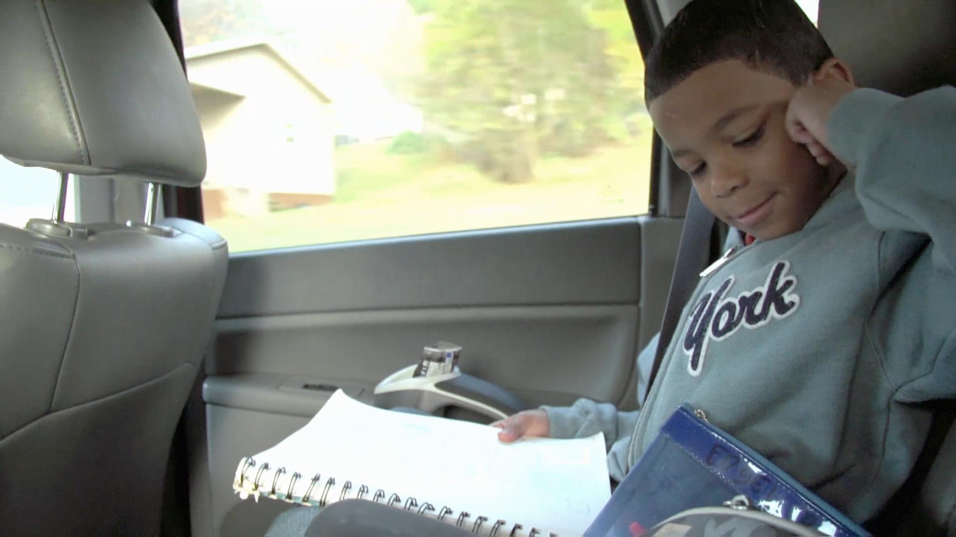 Ethan and his parents are going on a family trip. They pack up their bags and off they go!