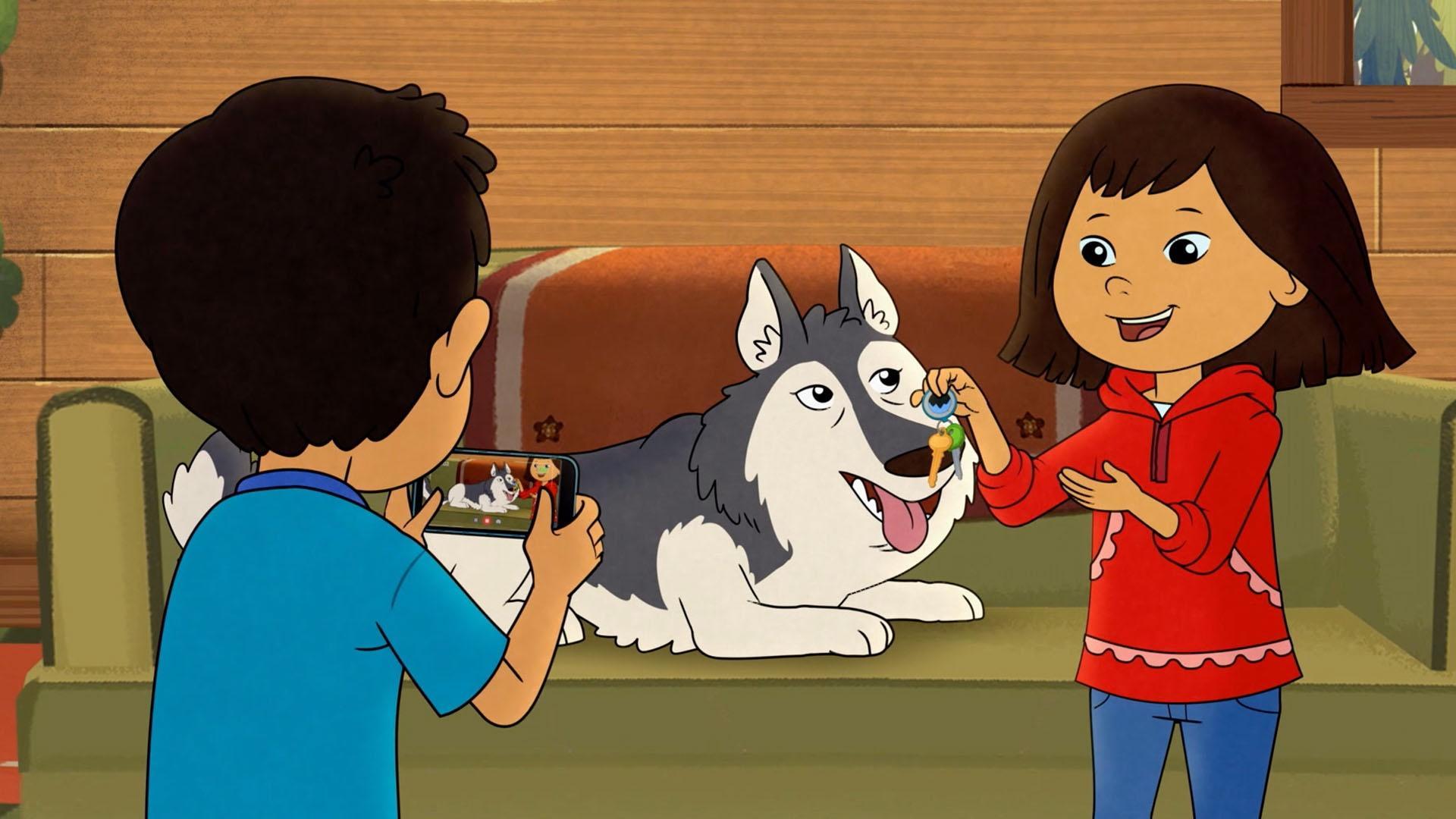 Molly tries to train Suki to find missing keys.