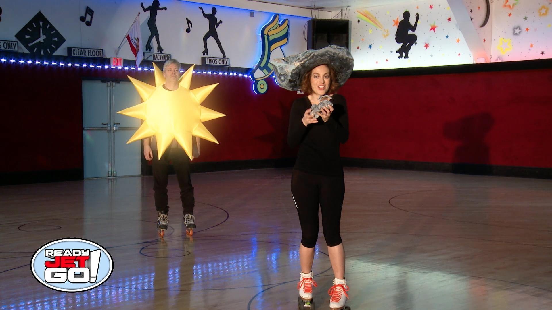 Astronomer Amy Mainzer explains what asteroids are.
