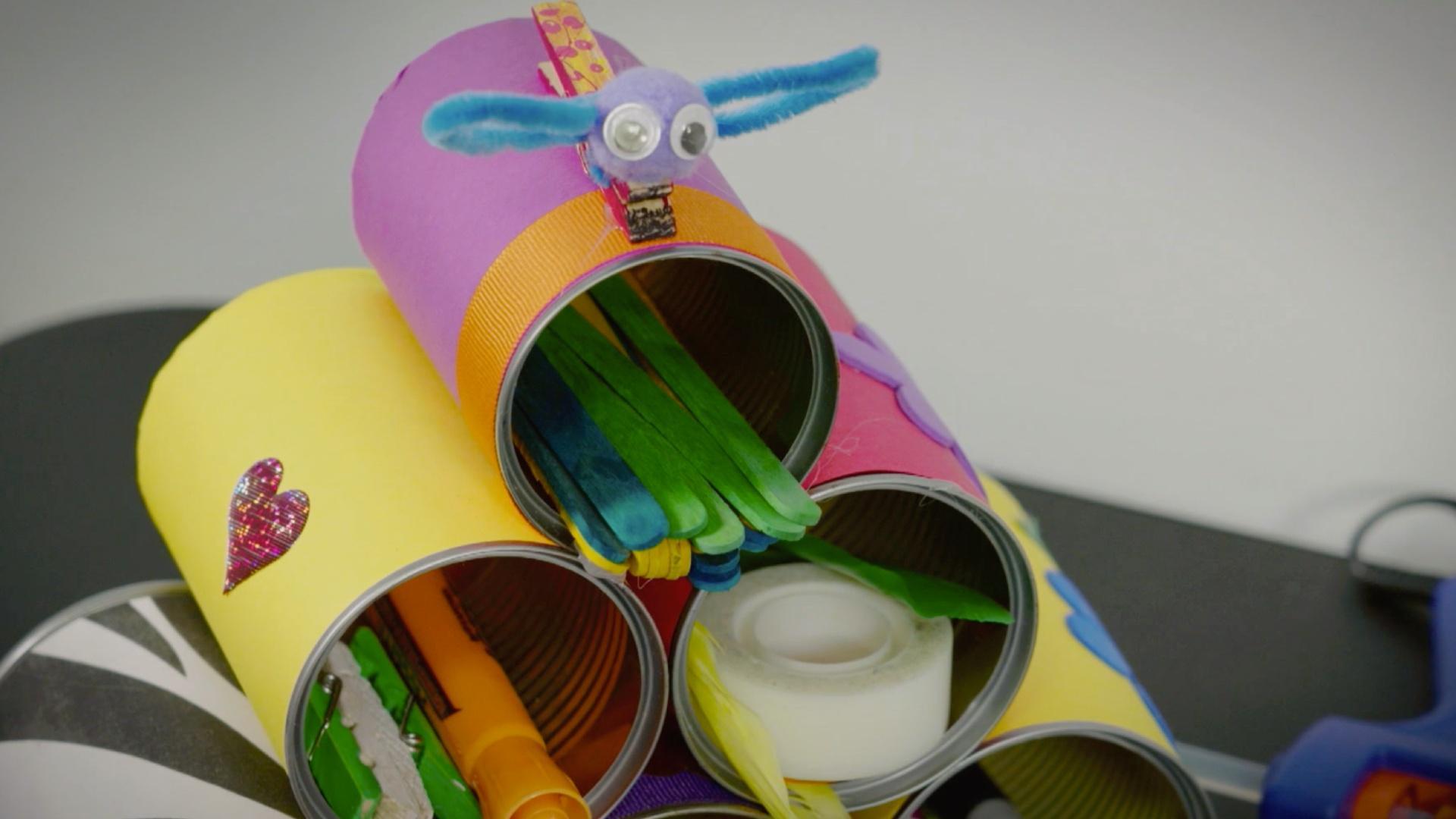Kimmie upcycles old objects and materials at home into fun and functional DIY crafts.